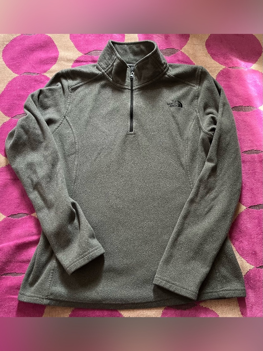 North Face Women’s 1/4 Zip Fleece Pullover